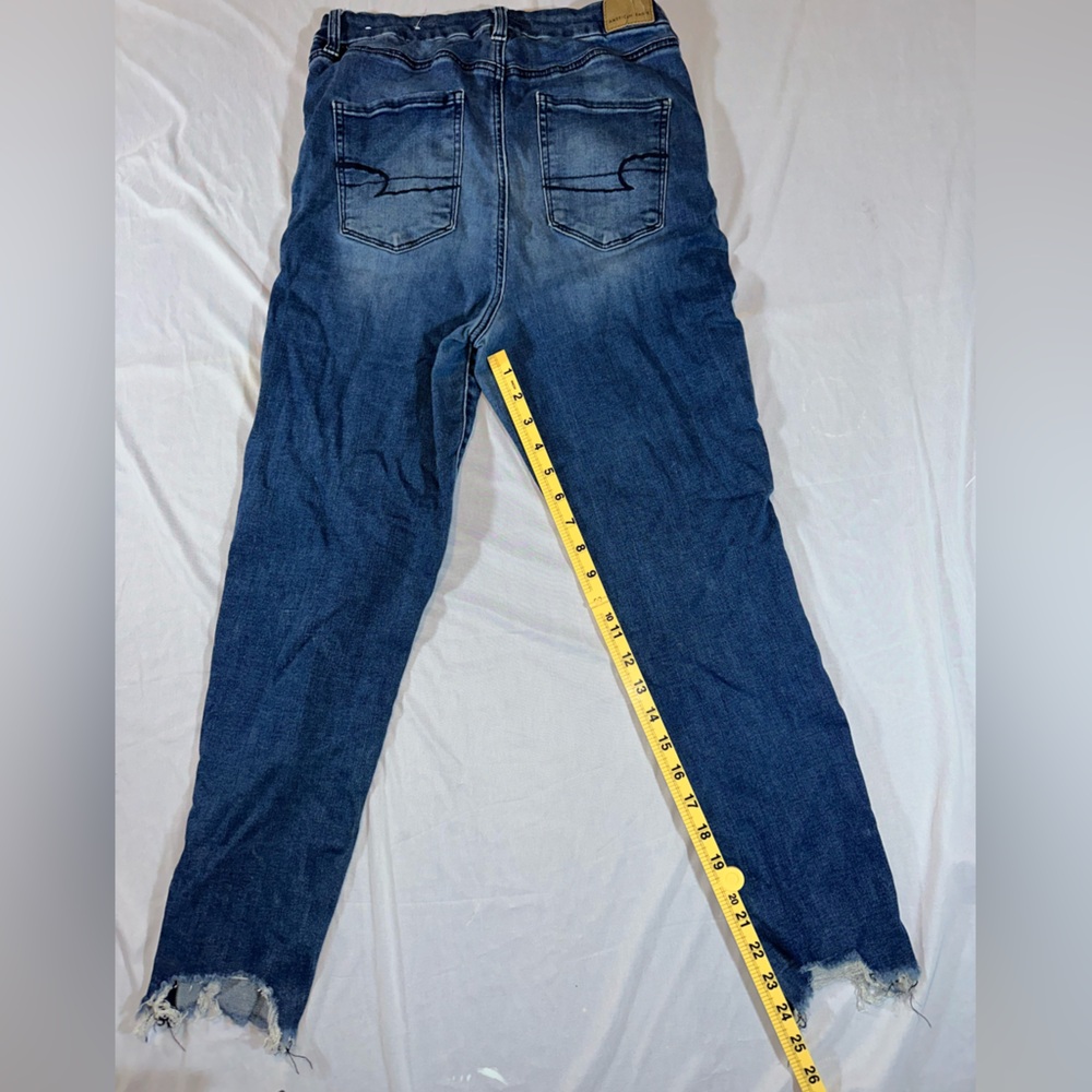 American Eagle • Next Level Stretch • Destroyed Curvy Highest Rise Size 12 short - Picture 6 of 8